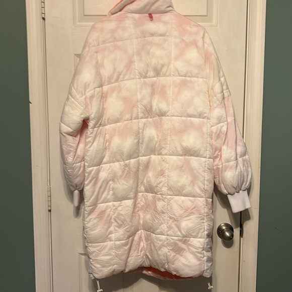 Free People Movement White Coral Juno Packable Puffer Jacket Reversible sz small - Picture 8 of 8
